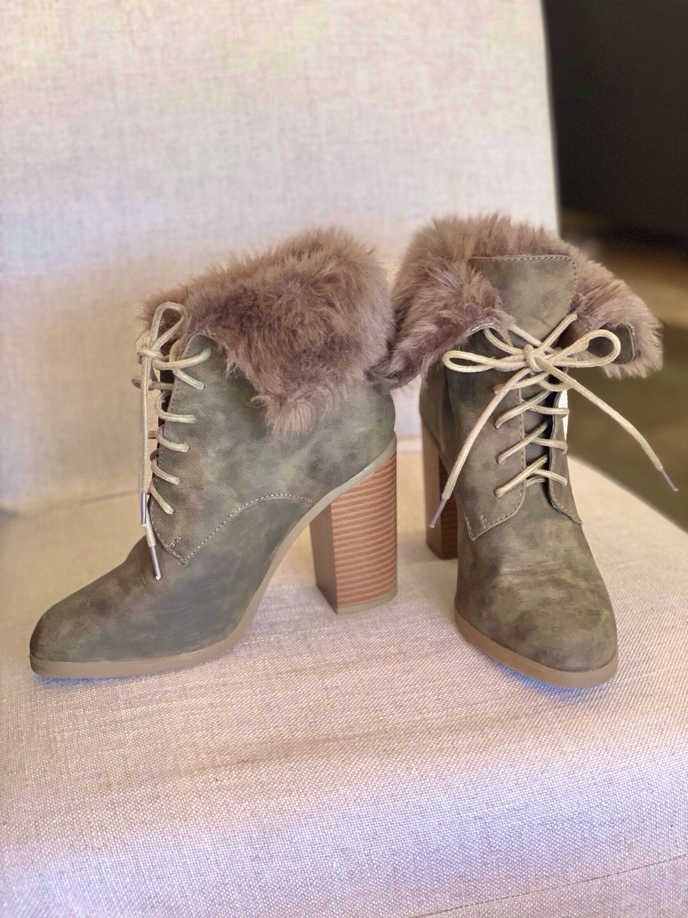 Leila Stone Olive Green Suede Lace-Up Ankle Boots with Faux Fur Collar